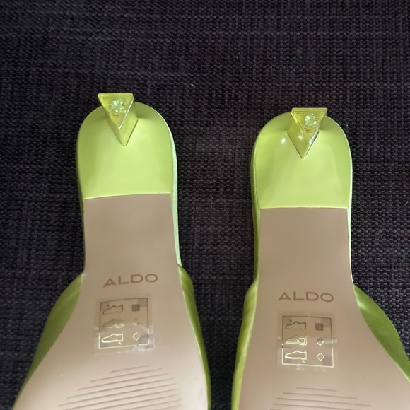 Aldo Lime Green Heels - Picture 3 of 4
